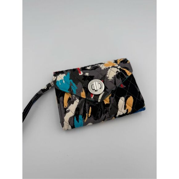 Vera Bradley Womens Splash Floral Quilted Your Turn Smartphone Wristlet Wallet - Picture 8 of 8